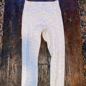 LULULEMON LEGGINGS 25”